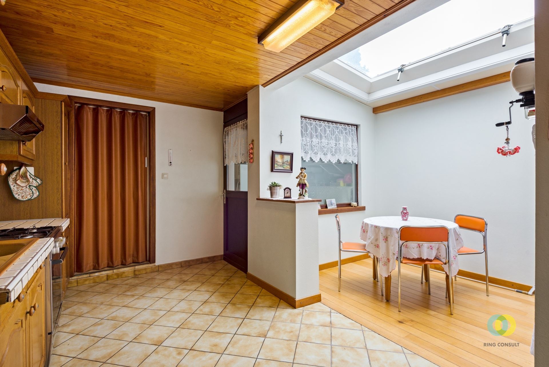 Op te frissen woning met potentieel in Vilvoorde - foto 5
