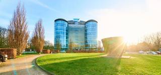 High-end kantoorruimtes van 680 m² tot 6.553 m² te huur op een toplocatie met visibiliteit vanaf de Léopold III laan te Evere. De...