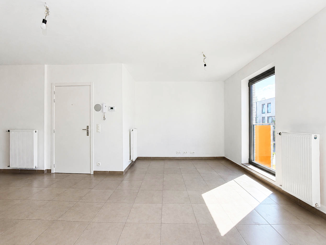 Te koop, lichtrijk appartement met ruim terras en 2 ondergrondse autotaanplaatsen aan de Leie - foto 5