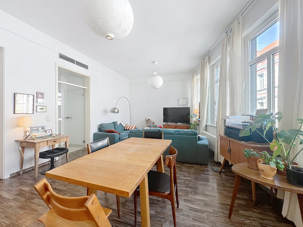 Appartement met drie kamers en terras in centrum Gent - foto 2