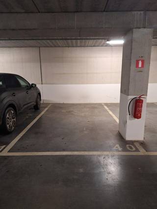 Garage à louer à Hal