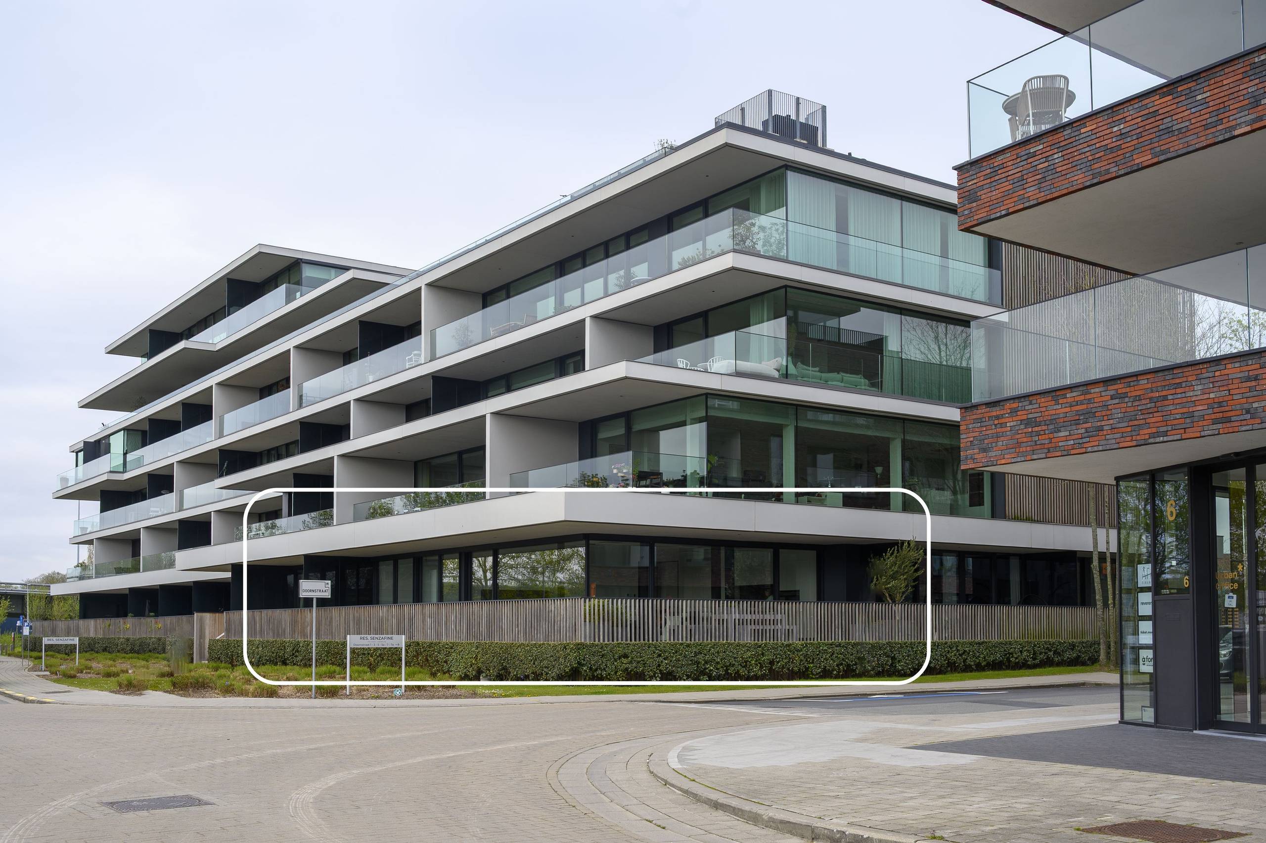 Prachtig appartement met 2 slaapkamers langs de Leie te koop - foto 1