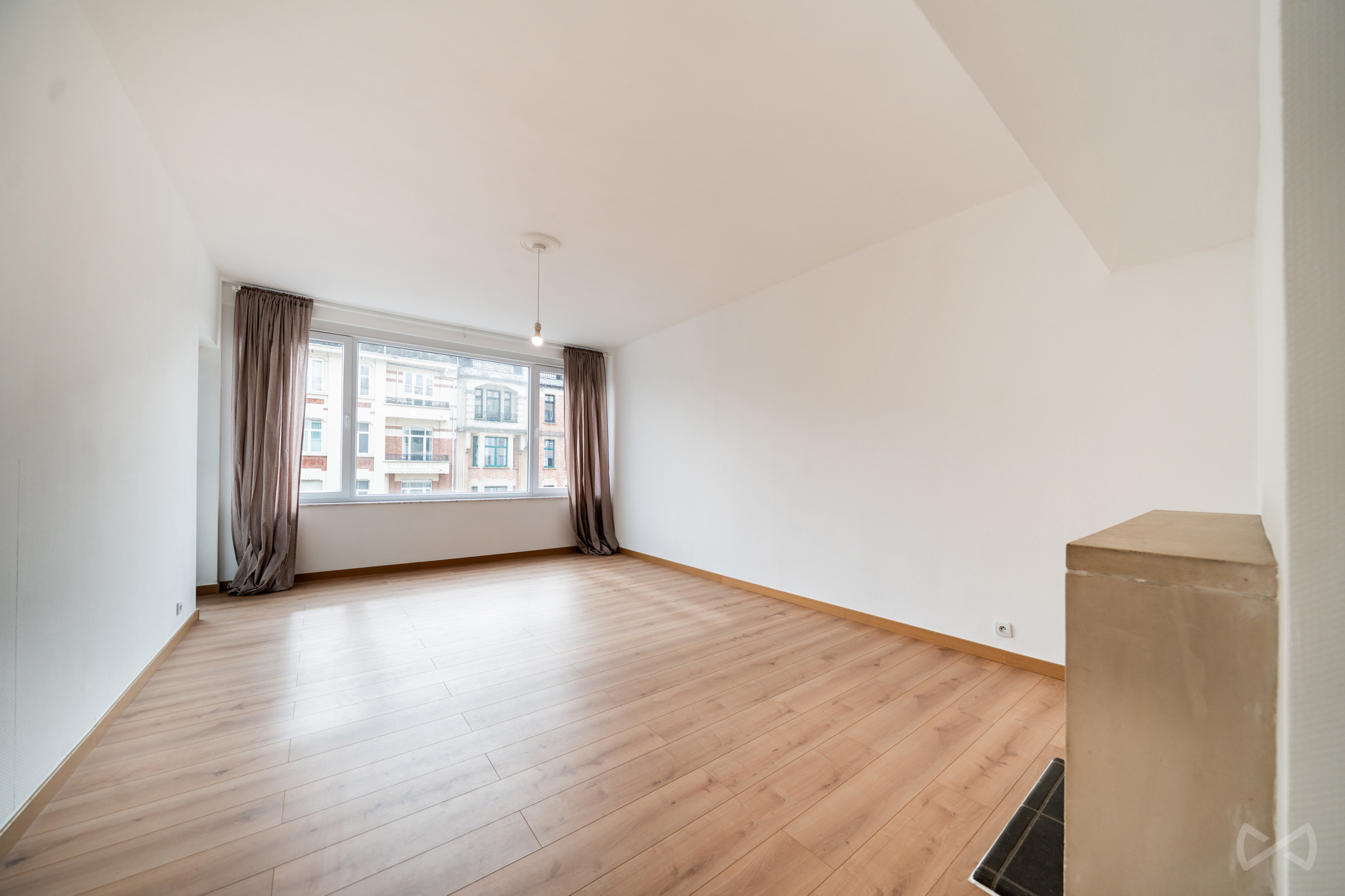 Apartment for sale in Ixelles with 2 bedrooms - photo 1