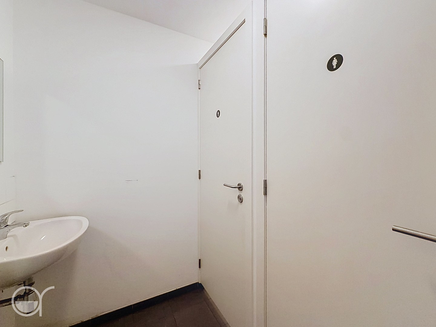 Gelijkvloerse studentenkamer in moderne studentenhuisvesting - foto 4