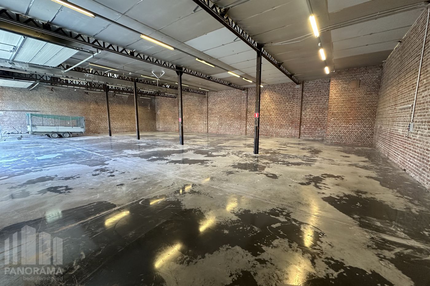 Magazijn te huur - 260 m² in Rumbeke - foto 5
