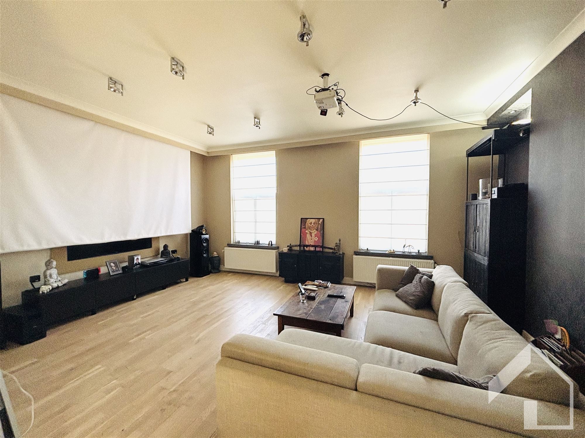 Gedeeltelijk gerenoveerde woning in het centrum van Nijlen - foto 2