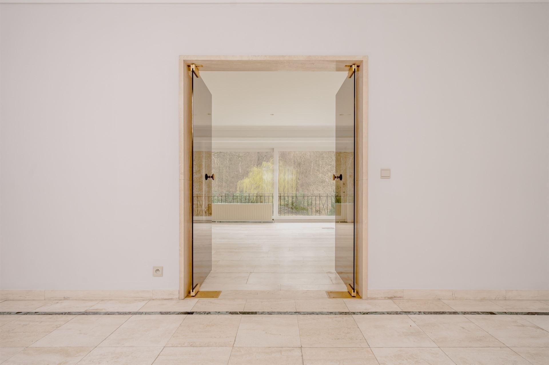 Exceptional apartment with terrace - photo 2