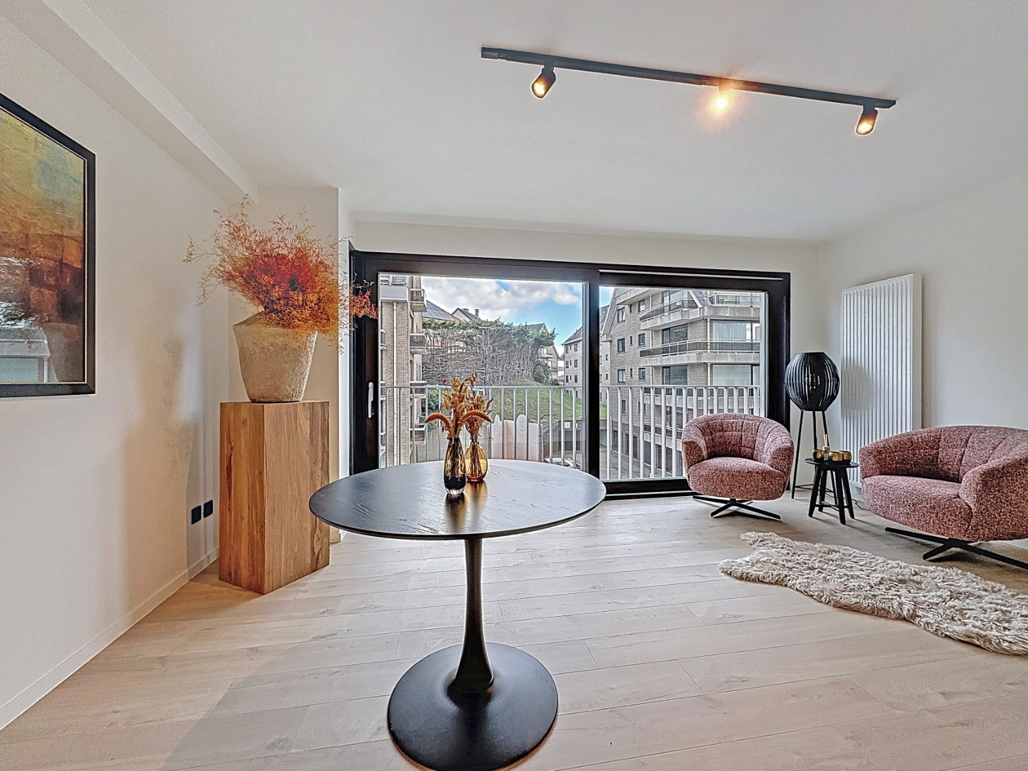 Gerenoveerd appartement nabij het strand van Koksijde. - foto 2