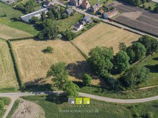 KARAKTERISTIEKE VRIJSTAANDE WONING MET 2 WEIDEN OP EEN PERCEEL VAN 67A60CA TE DILSEN-STOKKEM (ELEN)TROEVEN- Gelegen in een zeer rustige en landelijke...