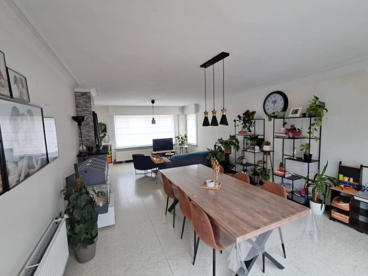 Alleenstaande woning met 5 slaapkamers op 843m². - foto 5