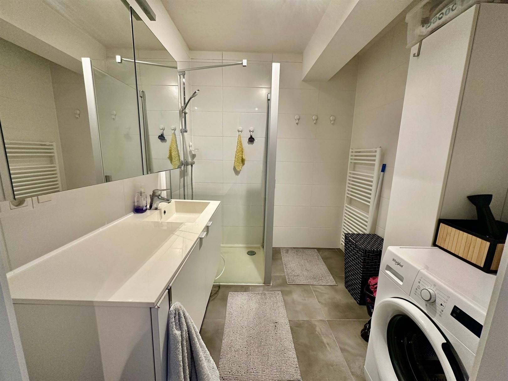 Modern, recent appartement aan het station van Waregem. - foto 3