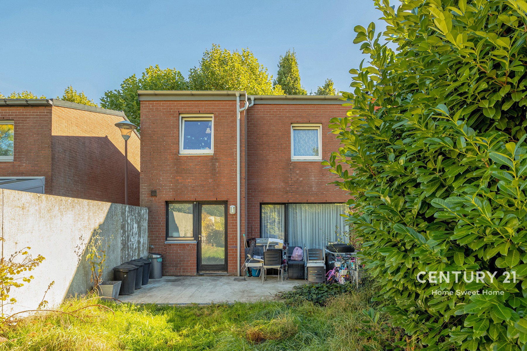 Charmante halfopen bebouwing met tuin en garage - foto 4