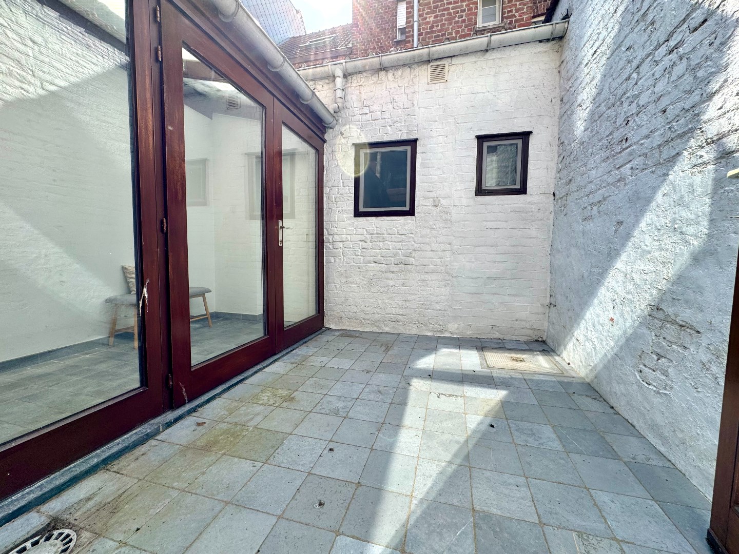 INSTAPKLARE WONING MET 5 SLPKS, 2 BADKAMERS EN TERRAS - foto 3