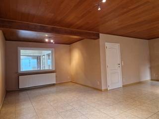 Bezoeken kunnen niet telefonisch ingepland worden, huurprofiel is verplicht:Klik op BEZOEK AANVRAGEN op onze website (www.immo-zone.be) en boek...