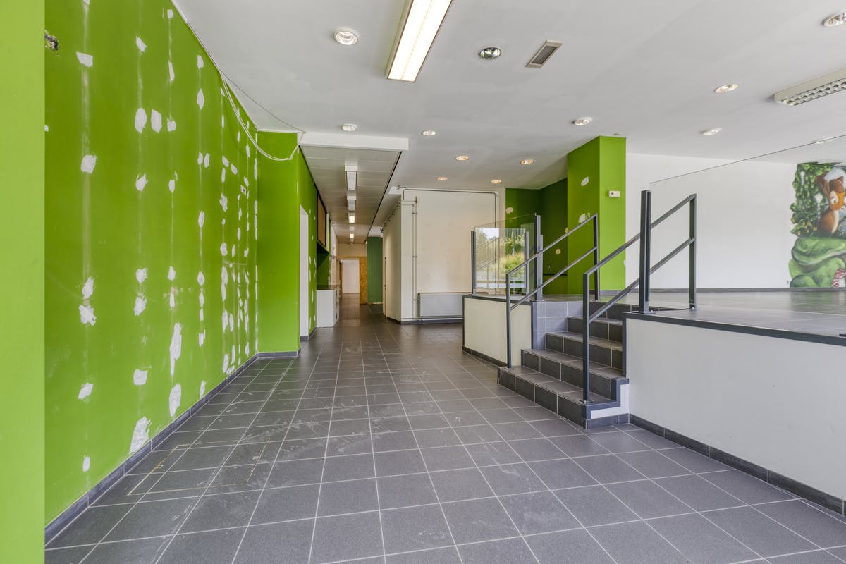 Commerciële ruimte van 428m2 in hartje Hasselt - foto 3