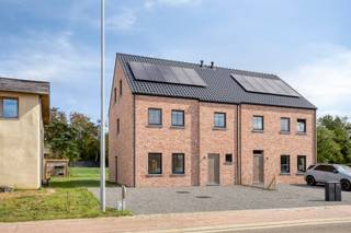 Instapklare BEN-woning (nieuwbouw - HOB) met 4 slaapkamers, ruimte voor dressing, bureau, tuin en terras op een perceel van 08a 23ca in...