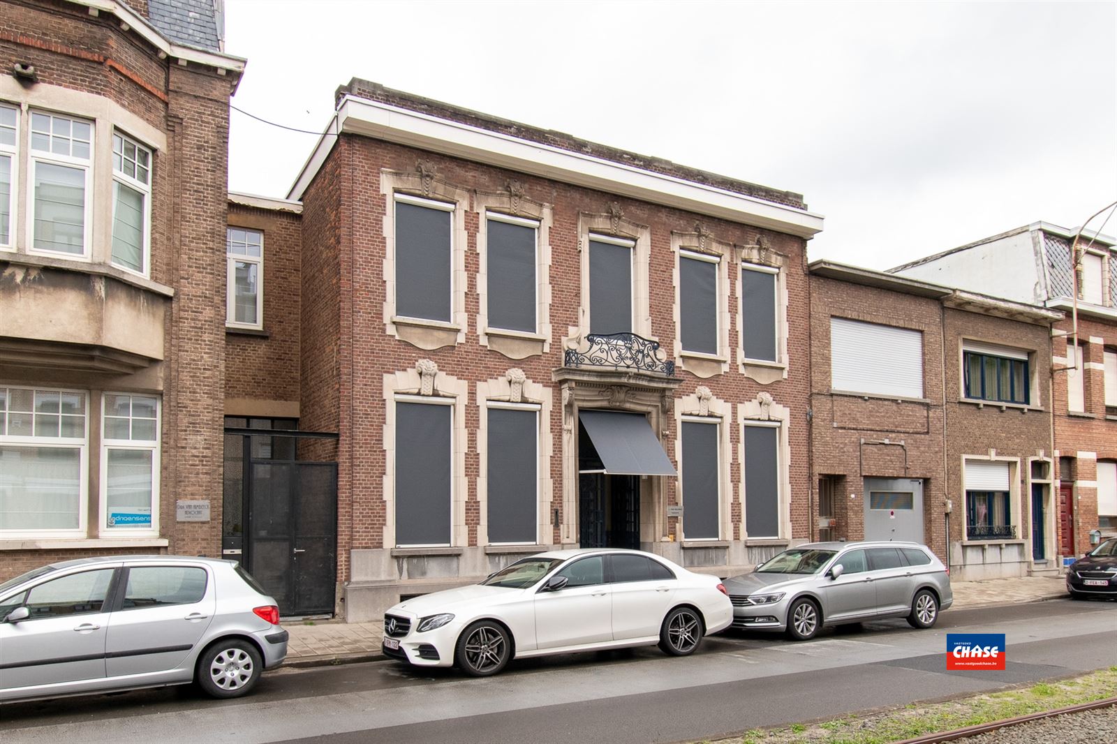 Zeer ruime woning met tal van mogelijkheden! - foto 2