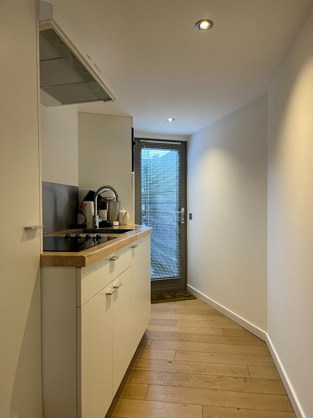 Charmante gerenoveerde stadswoning in centrum Brugge - foto 5