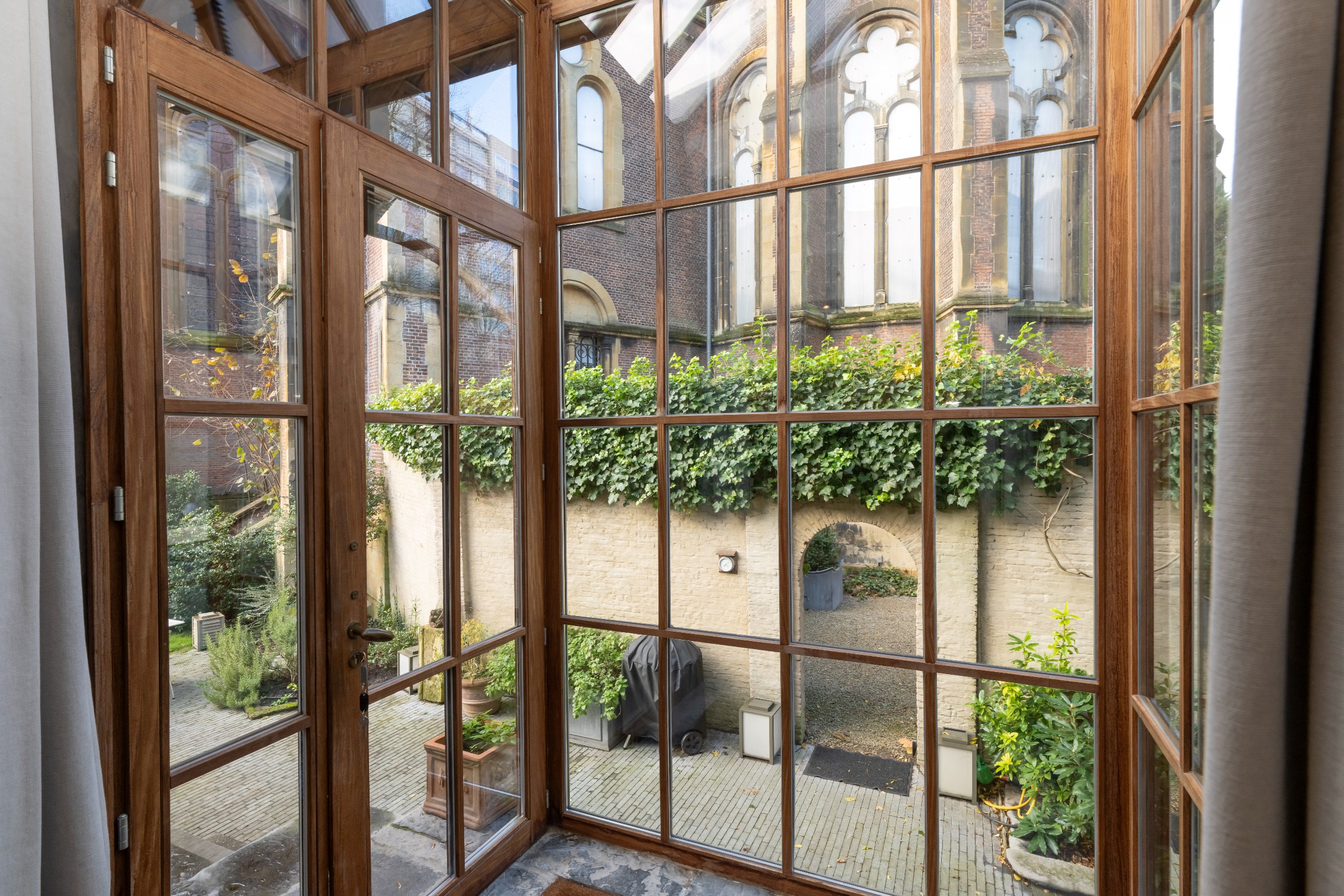 Maison à vendre à Anvers avec 7 chambres - photo 2