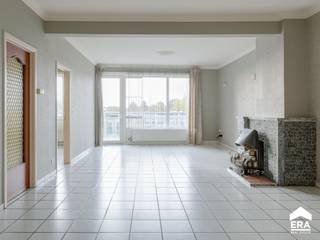 Dit ruime en instapklare appartement bevindt zich in residentie Kennedy, pal in het centrum van Tongeren. Alle voorzieningen liggen op...