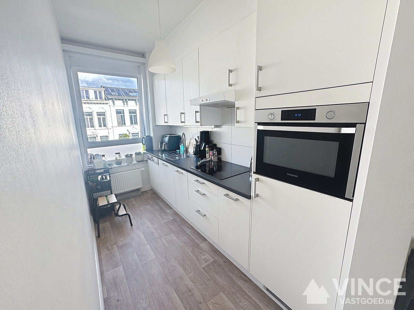 Zeer net en licht appartement op super locatie - foto 5