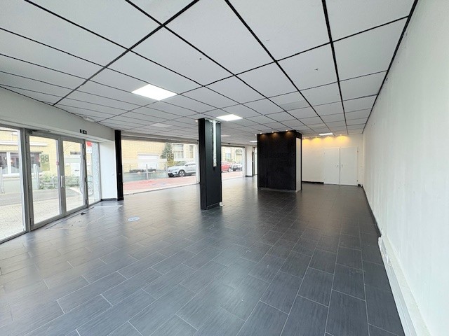 Hoekhandelspand met uitstekende visibiliteit - foto 3