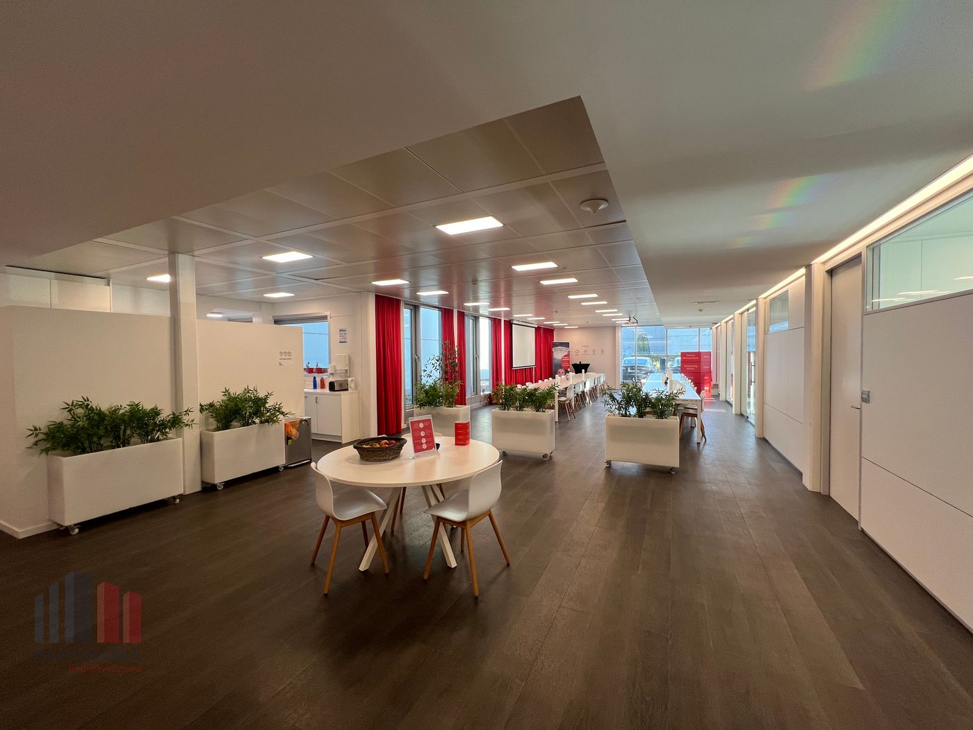 325 m² kantoren met top zichtbaarheid vanaf de E17 te Nazareth - photo 4