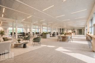 Deze high-end kantoren van<strong> </strong>335 m² bevinden zich op de gelijkvloerse verdieping van een prestigieus kantoorgebouw en combineren een uitstekende ligging met een luxueuze afwerking.<br />De locatie is ideaal: vlak bij afrit 1 (Ledeberg) van de <strong>E17</strong>, op korte afstand van de Gentse stadsring (R40) en slechts 2 kilometer van <strong>station Gent-Sint-Pieters</strong>. De casco kantoorruimte kan nog volledig naar wens worden ingericht.<br /><br />De kantoren zijn onmiddellijk beschikbaar en klaar om uw onderneming te huisvesten.<br /><br />Neem vandaag nog contact op met<strong> PANORAMA B2B </strong>voor meer informatie of om een vrijblijvend plaatsbezoek in te plannen. Wij zijn bereikbaar op <strong>09 225 09 02</strong>.