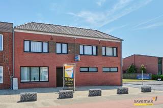  Deze stadswoning biedt 4 volwaardige slaapkamers, een open keuken en een inpandige garage. Verder is het technisch ook in orde want: asbestveilig en...