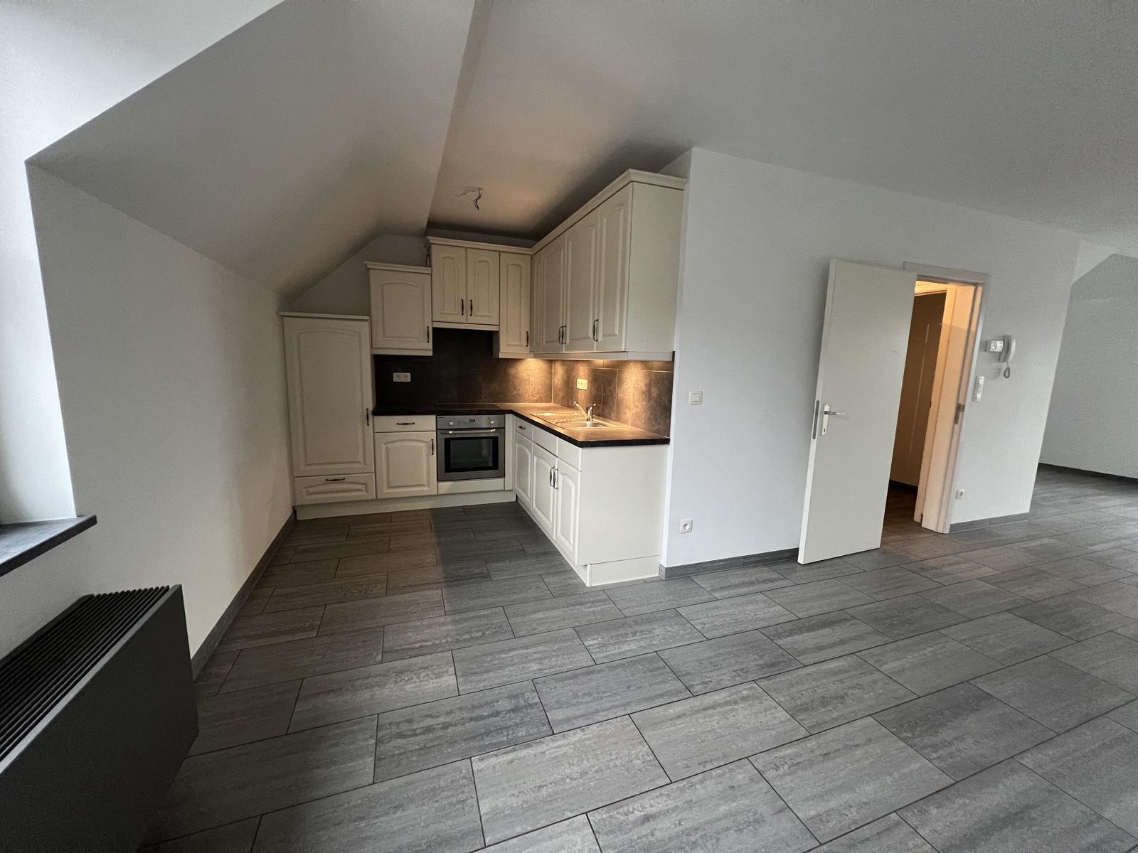 Appartement à louer à Dilsen-Stokkem avec 1 chambre - photo 3