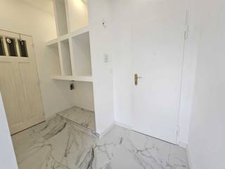 <h3><span>2060 Antwerpen: volledig gerenoveerd appartement Korte Zavelstraat 6, 2060 Antwerpen </span></h3><p><span>Op de tweede verdieping van een verzorgd gebouw bevindt zich dit volledig gerenoveerde en instapklare appartement, ideaal voor wie zorgeloos wil investeren of comfortabel wil wonen in een opkomende buurt van Antwerpen.</span></p><p><span>Het appartement is momenteel verhuurd met een jaarcontract aan 1.000/maand, inclusief een provisie van 210 voor water, verwarming, blokpolis, onderhoud en lift.</span></p><h4><span>Indeling:</span></h4><ul><li><span>Inkomhal met apart toilet</span></li><li><span>Gezellige woonkamer met open, ingerichte keuken</span></li><li><span>Slaapkamer met aangenaam lichtinval</span></li><li><span>Badkamer met moderne inloopdouche</span></li></ul><h4><span>Troeven:</span></h4><ul><li><span>Volledig gerenoveerd instapklaar</span></li><li><span>Centrale ligging nabij winkels, openbaar vervoer en belangrijke invalswegen</span></li><li><span>Lift aanwezig in het gebouw</span></li><li><span>Goede huuropbrengst ideaal als investering</span></li></ul><p><span> </span></p><p><span>Interesse? Neem gerust contact op voor een bezichtiging en ontdek de mogelijkheden van deze woning.</span></p><p><span> </span></p><p><span> </span></p><p><span> </span></p>