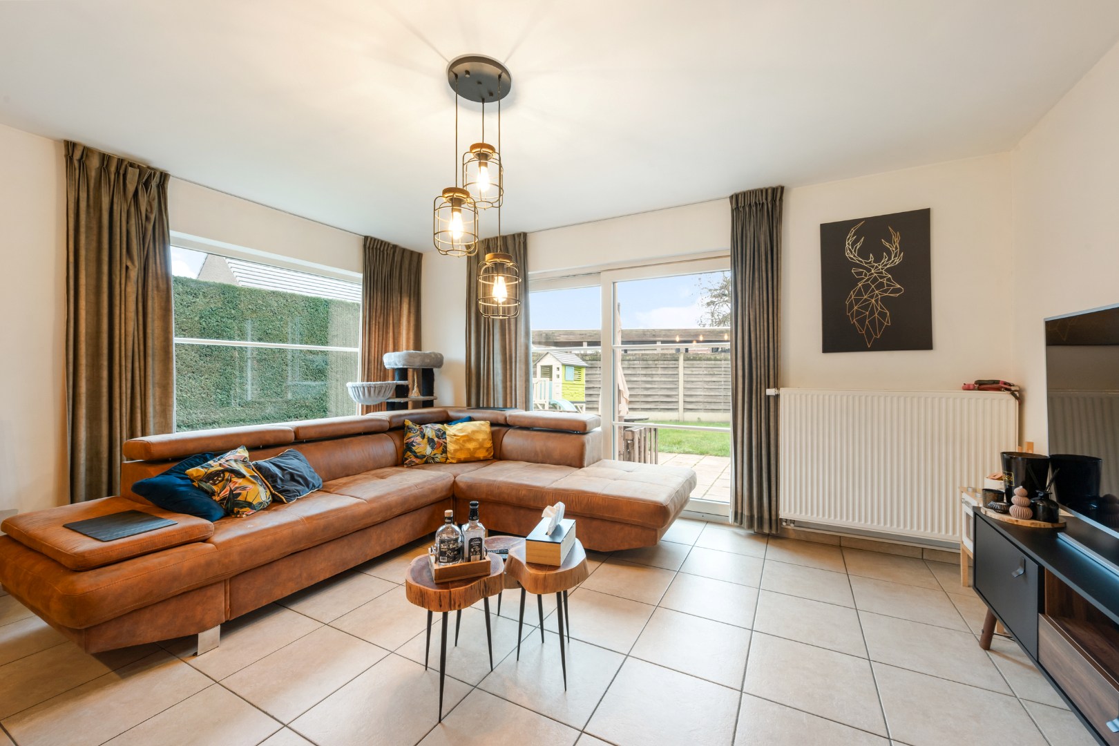 Maison mitoyenne prête à emménager avec 2 chambres et jardin ensoleillé au centre de Dadizele - photo 2