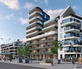 Ontdek Residentie Lux’Or, een stijlvol nieuwbouwproject op het Koning Leopold III-plein in Blankenberge. Hier woont u op een plek waar alles dichtbij is: het strand, de Zeedijk, winkels, gezellige horeca, openbaar vervoer, de haven en de Pier liggen allemaal op wandelafstand.<br /><br />Het project omvat elegante appartementen met 2 en 3 slaapkamers, ruime leefruimtes en aangename terrassen. De grote raampartijen zorgen voor veel licht en versterken het open woongevoel. Dankzij de doordachte indeling, de hedendaagse architectuur en de verzorgde afwerking voelt elk appartement meteen comfortabel en eigentijds aan.<br /><br />Ook de kwaliteit achter de schermen zit goed. Residentie Lux’Or wordt opgetrokken met duurzame materialen en met aandacht voor energiezuinig wonen. Er wordt gestreefd naar een E-peil van maximaal E30, met onder meer warmtepompen, ventilatie en zonnepanelen. Zo geniet u niet alleen van comfort, maar ook van een toekomstgerichte woning aan zee.<br /><br />Een extra pluspunt is dat u de afwerking mee naar uw hand kunt zetten. Voor onder andere de keuken, badkamer, vloeren en wandtegels zijn ruime keuzemogelijkheden voorzien bij de aangeduide leveranciers. Zo combineert u het gemak van nieuwbouw met een persoonlijke toets die past bij uw smaak en levensstijl.<br /><br />Lux’Or is ideaal voor wie op zoek is naar een vaste woonst aan de kust, een zorgeloos tweede verblijf of een interessante investering in Blankenberge. De combinatie van centrale ligging, energiezuinig comfort, kwalitatieve afwerking en de nabijheid van zee en stad maakt dit project bijzonder aantrekkelijk.<br /><br />Ook praktisch werd aan alles gedacht. Er is de mogelijkheid tot aankoop van een staanplaats of garage in het ondergrondse garagecomplex, een belangrijke troef op deze centrale ligging.<br /><br />Extra interessant: onder bepaalde voorwaarden is aankoop mogelijk aan 6% btw, wat Residentie Lux’Or nog aantrekkelijker maakt voor wie vandaag wil investeren in kwalitatief nieuwbouwvastgoed aan de kust.<br /><br />Aangezien er nog slechts een beperkt aantal appartementen beschikbaar is, is dit het moment om uw kans te grijpen. Bent u op zoek naar een nieuwbouwappartement aan zee waar comfort, ligging en uitstraling mooi samenkomen? Dan is Residentie Lux’Or absoluut het ontdekken waard.<br /><br />Neem gerust contact op voor meer informatie over de resterende appartementen in dit prachtige nieuwbouwproject in het hart van Blankenberge.<br /><br />Troeven<br /><br /><ul><li>Energiezuinige nieuwbouw met maximaal E30<br /><br /></li><li>Centrale ligging nabij strand, zeedijk en station<br /><br /></li><li>Ruime keuze in afwerking<br /><br /></li><li>Grote raampartijen en aangename terrassen<br /><br /></li><li>Mogelijkheid tot aankoop van staanplaats of garage</li></ul>
