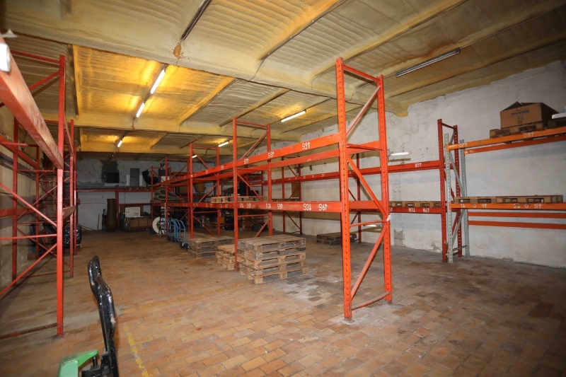 Ruime opslagruimte van 615 m2 - foto 4