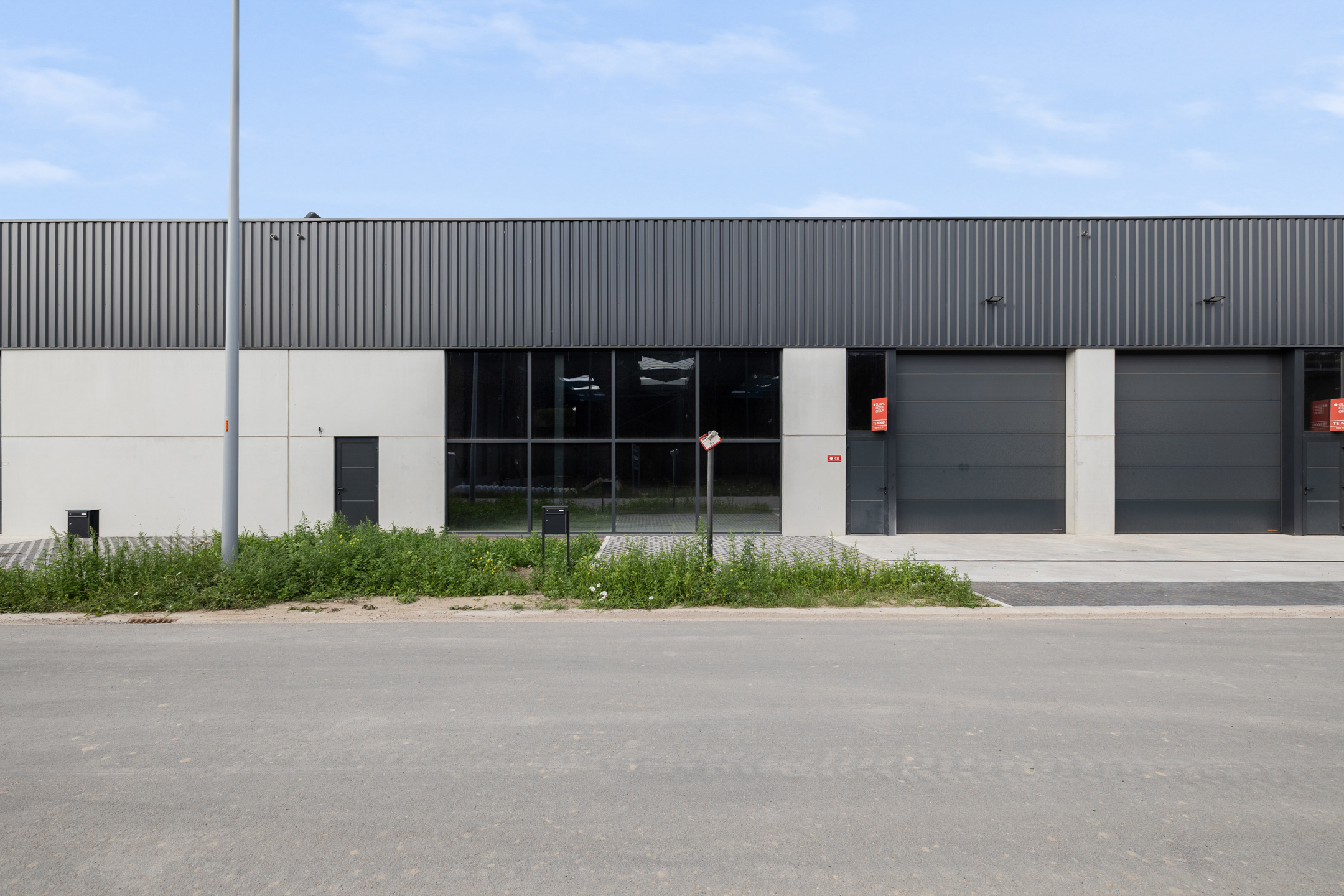 Flexibele werkunit nabij op- en afrit van de E40 met een opp van 778m2! - foto 3