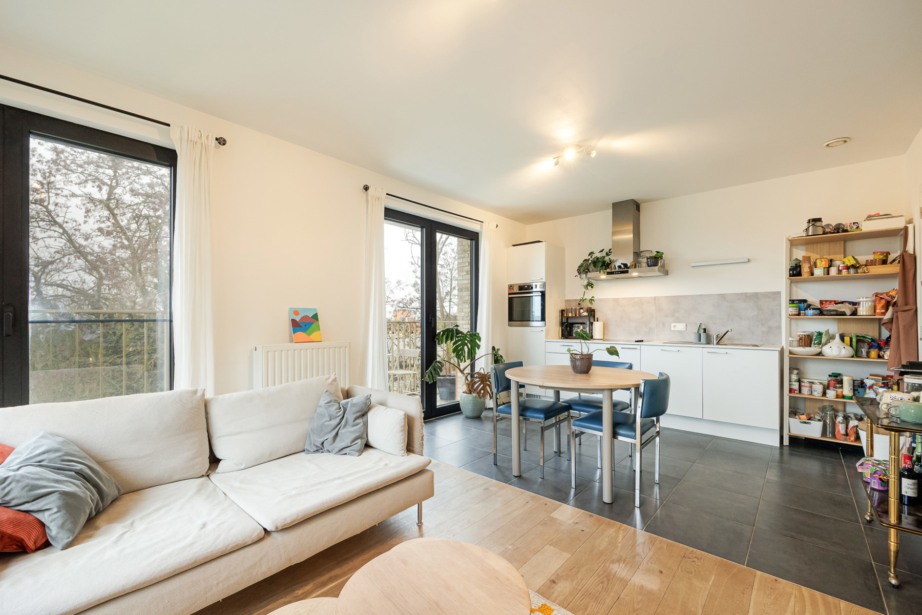 Modern 1-slaapkamerappartement met terras - foto 4