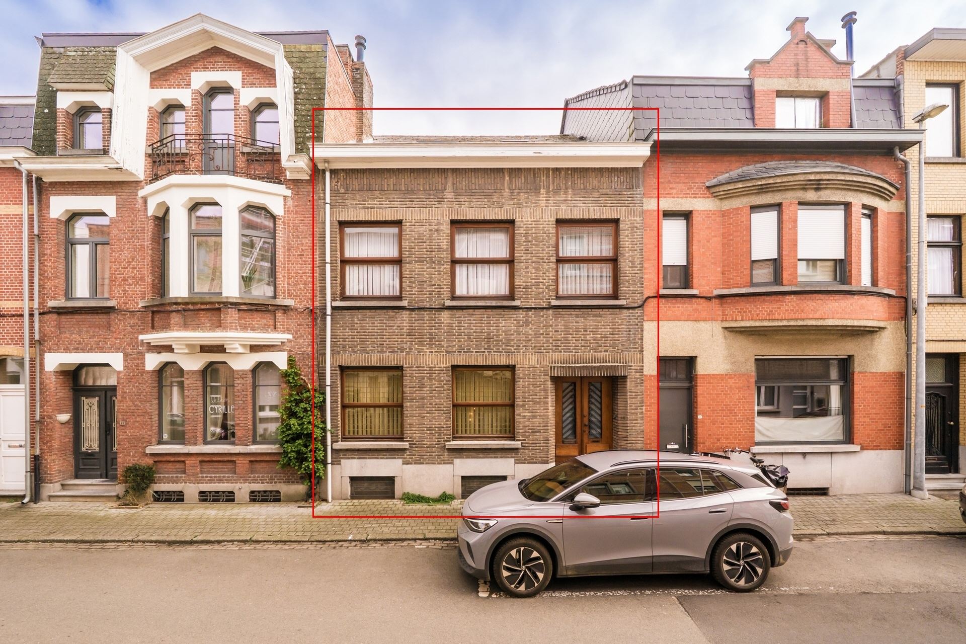 Ruime karaktervolle woning met 6 slpks en tuin! - foto 3