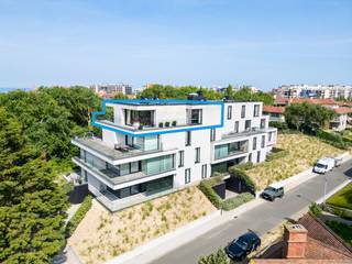 Koksijde-Bad, Residentie Zeewolf, Prachtig luxueus penthouse met hoogstaande afwerking en zonnig terras, gelegen op de 3e verdieping met...