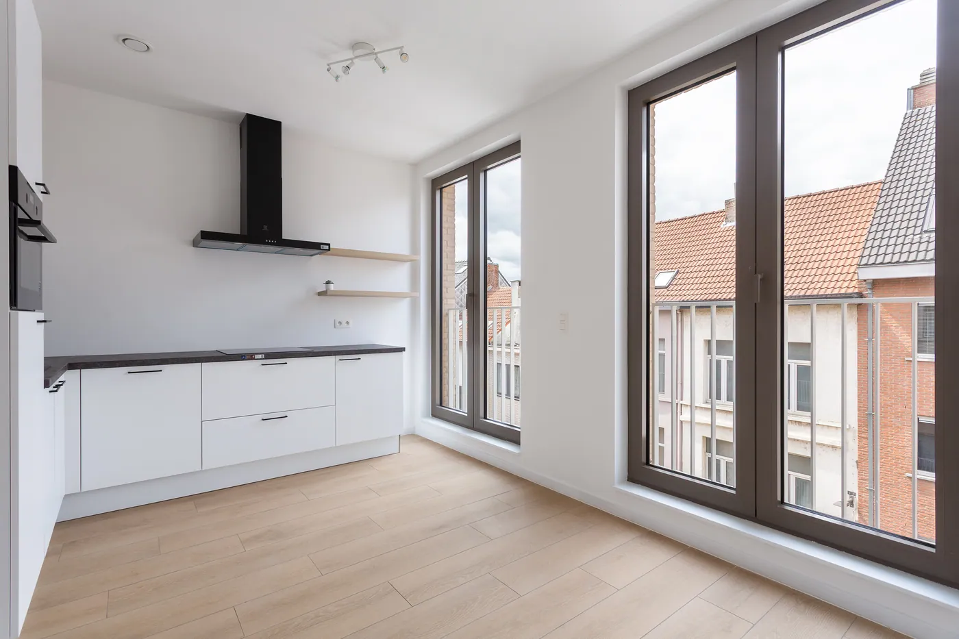 Modern nieuwbouwappartement met terras aan Den Dam - foto 3