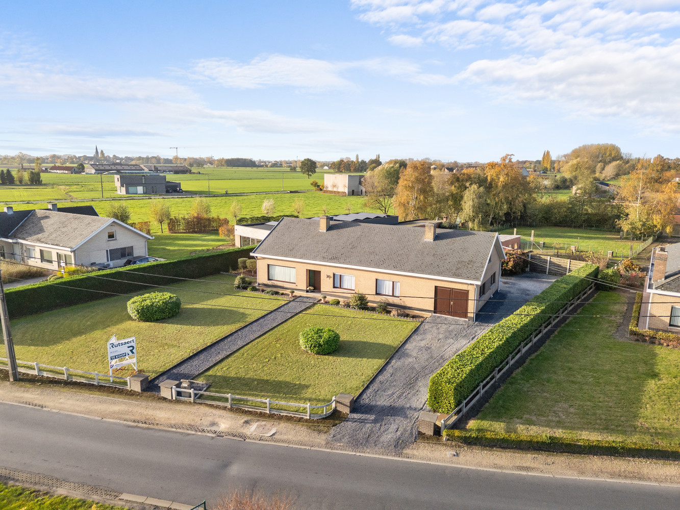 Alleenstaande woning te Ruiselede. - foto 1