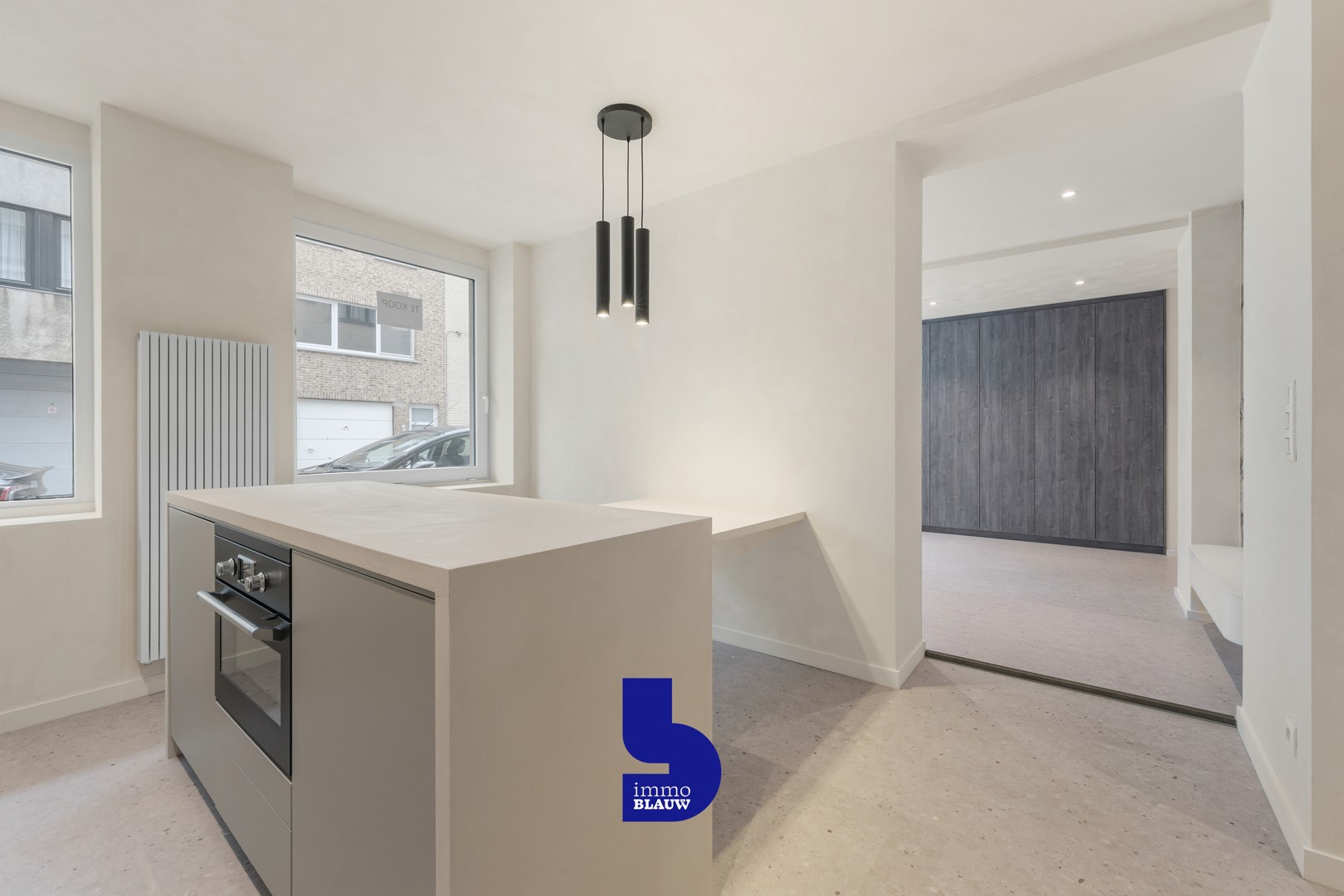 Stijlvol gerenoveerd gelijkvloers appartement in hartje Oostende - foto 3