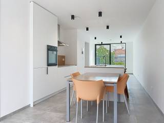 Op zoek naar een instapklaar en energiezuinig appartement met ruimte en comfort? Deze recente duplex op de eerste verdiepinging de Eikerstraat 69...
