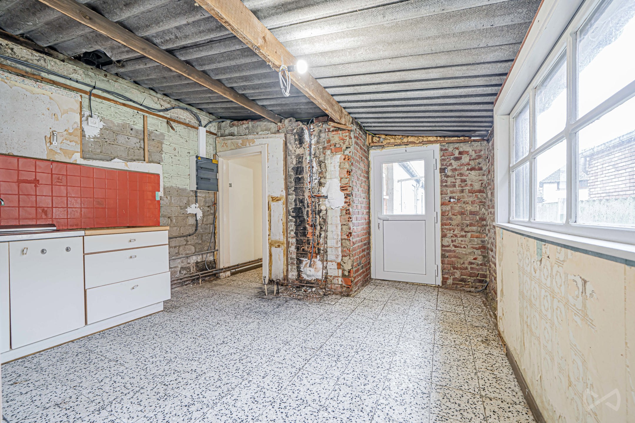 Maison à vendre à Bouvignies avec 2 chambres - photo 4