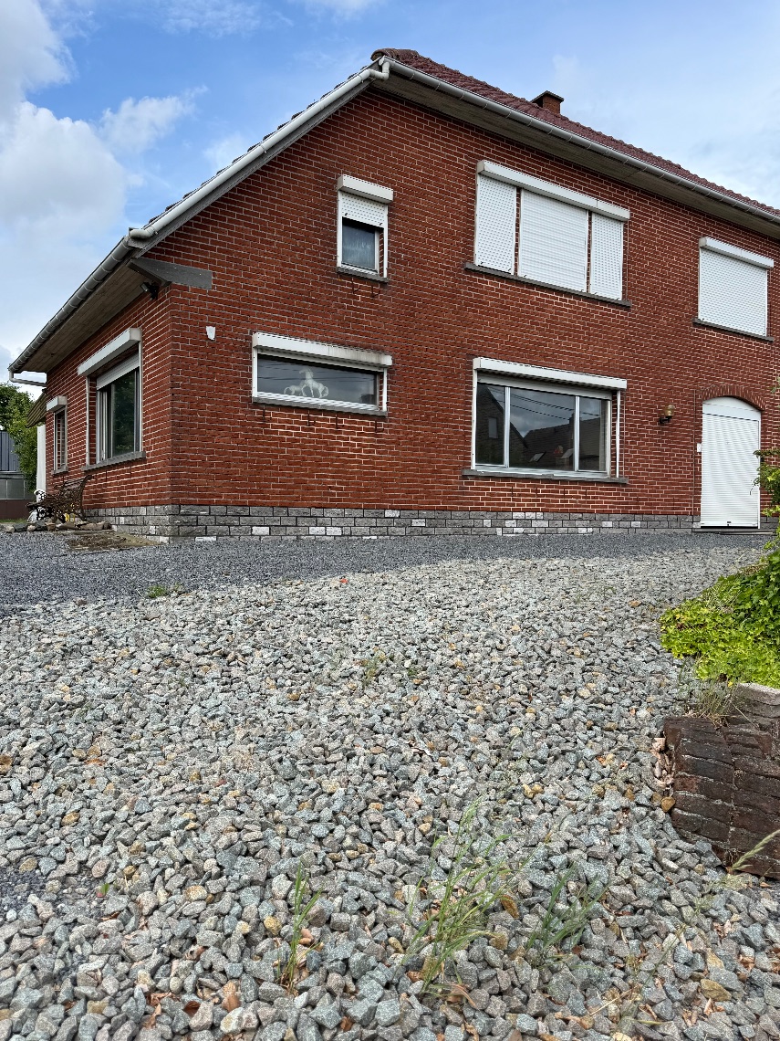 Huis te koop in Edingen met 3 slaapkamers - foto 1