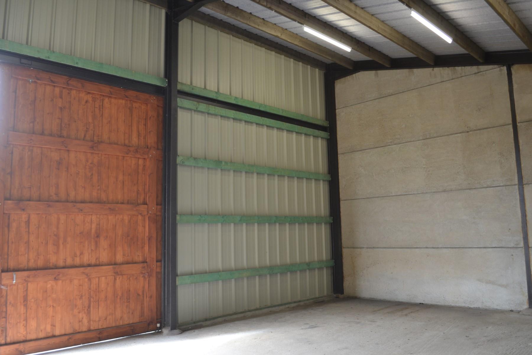 Commercial à louer à Beerse - photo 5