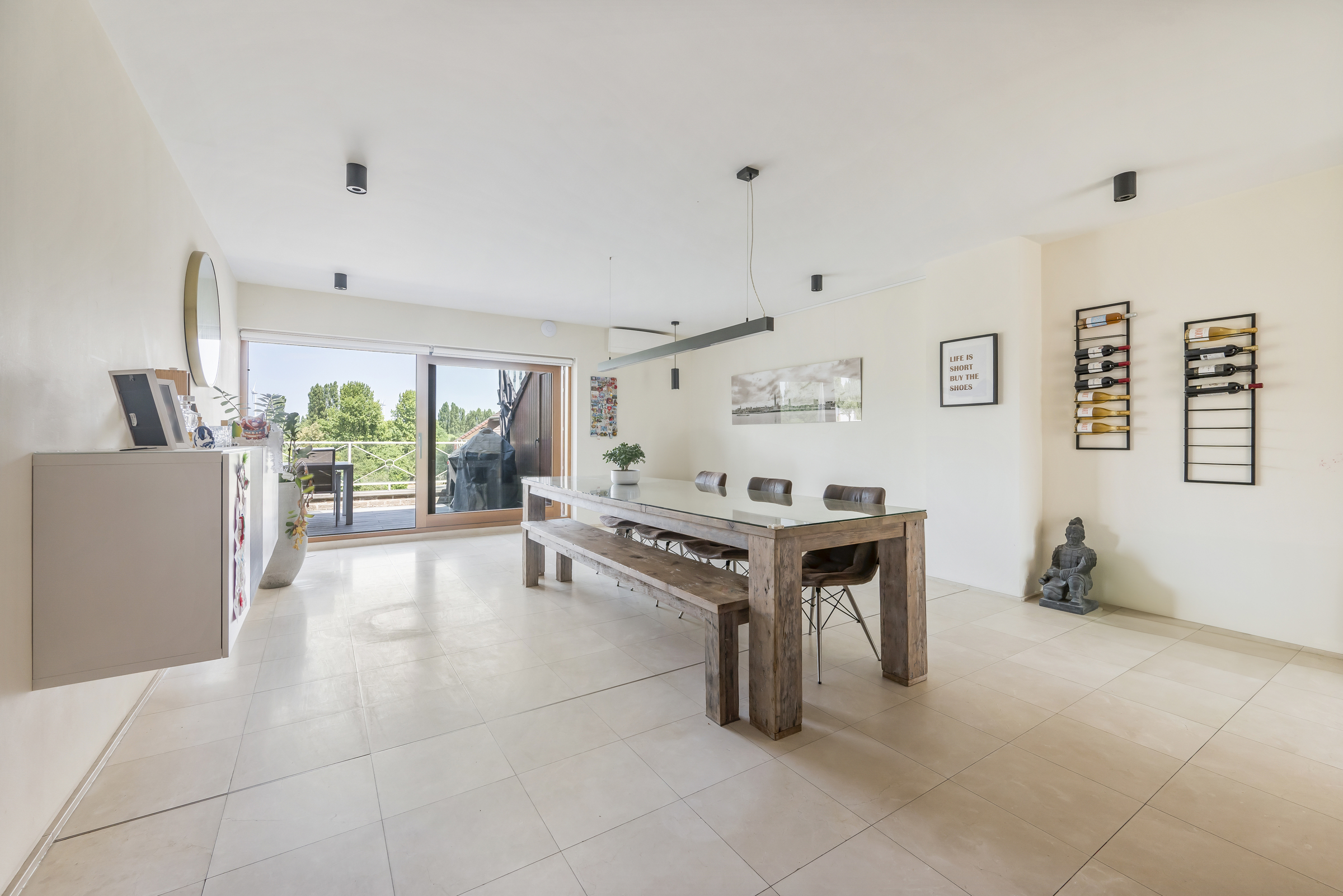 Apartment for sale in Antwerp with 4 bedrooms - photo 4