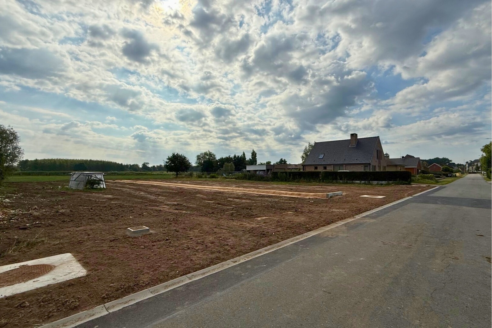Twee uitzonderlijke villapercelen te koop in Stekene - foto 1