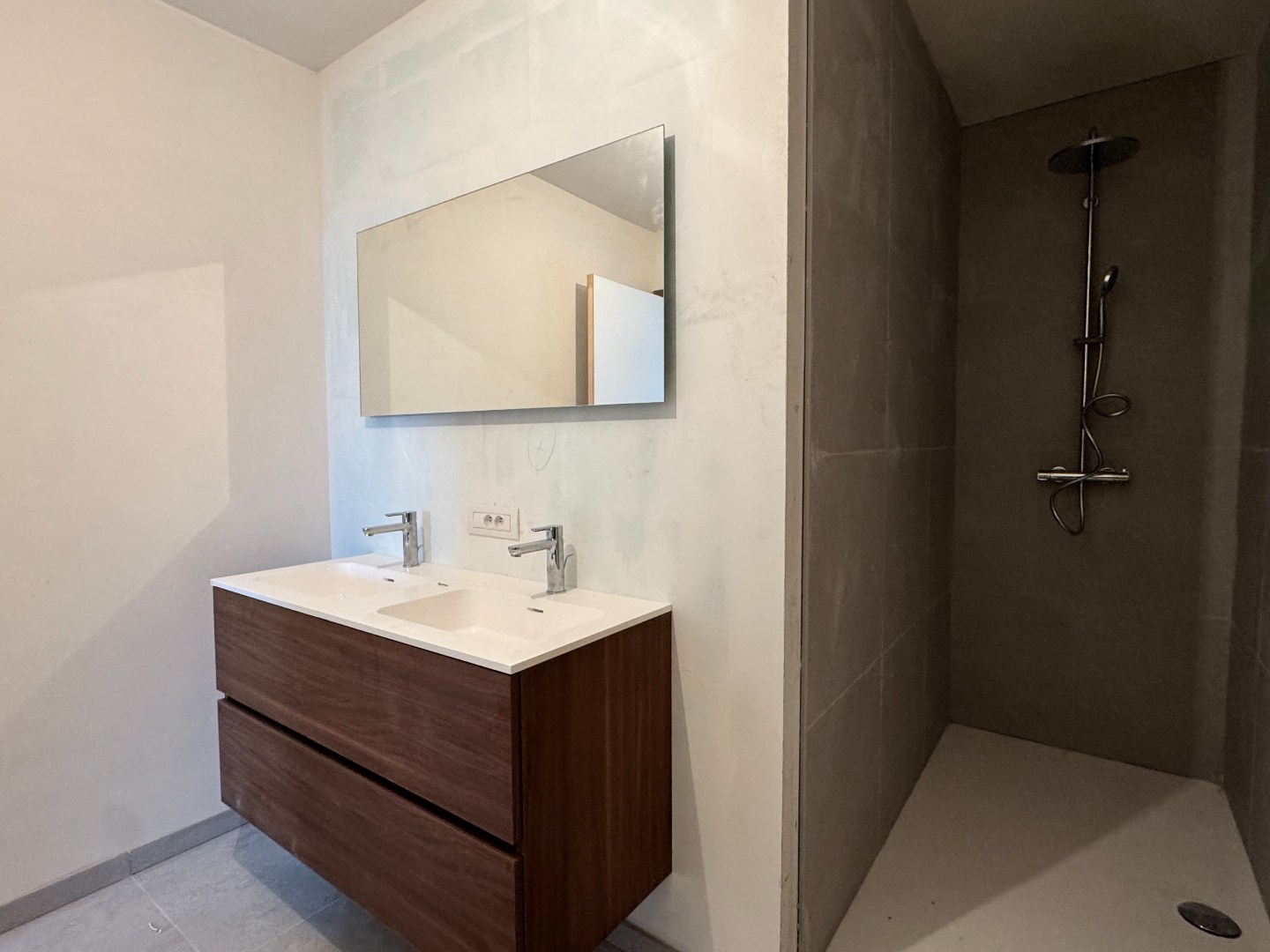 Nieuwbouwappartement met één slaapkamer, terras en ondergrondse autostaanplaats te koop in Zulte - foto 5