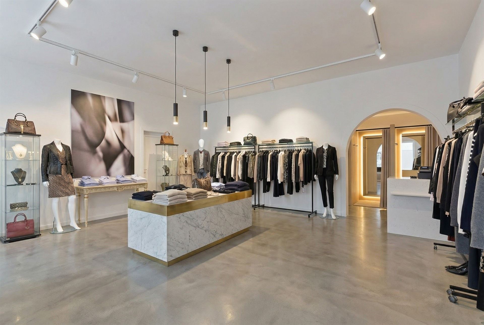 Ruime en solide woning met aangename leefruimtes op 2a 84ca  - foto 5