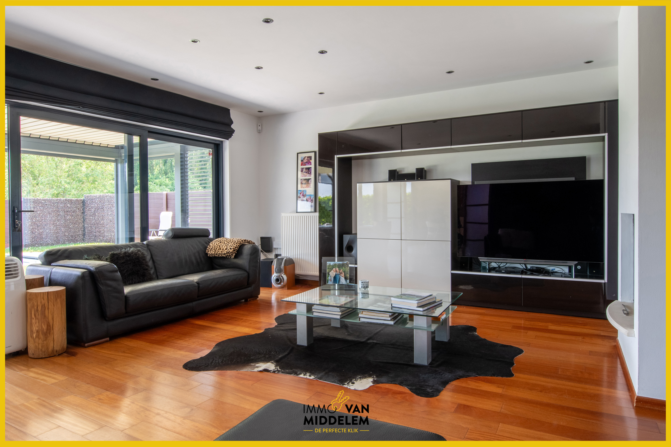 VILLA MET 5 SLAAPKAMERS, ZWEMBAD EN GARAGE - foto 5
